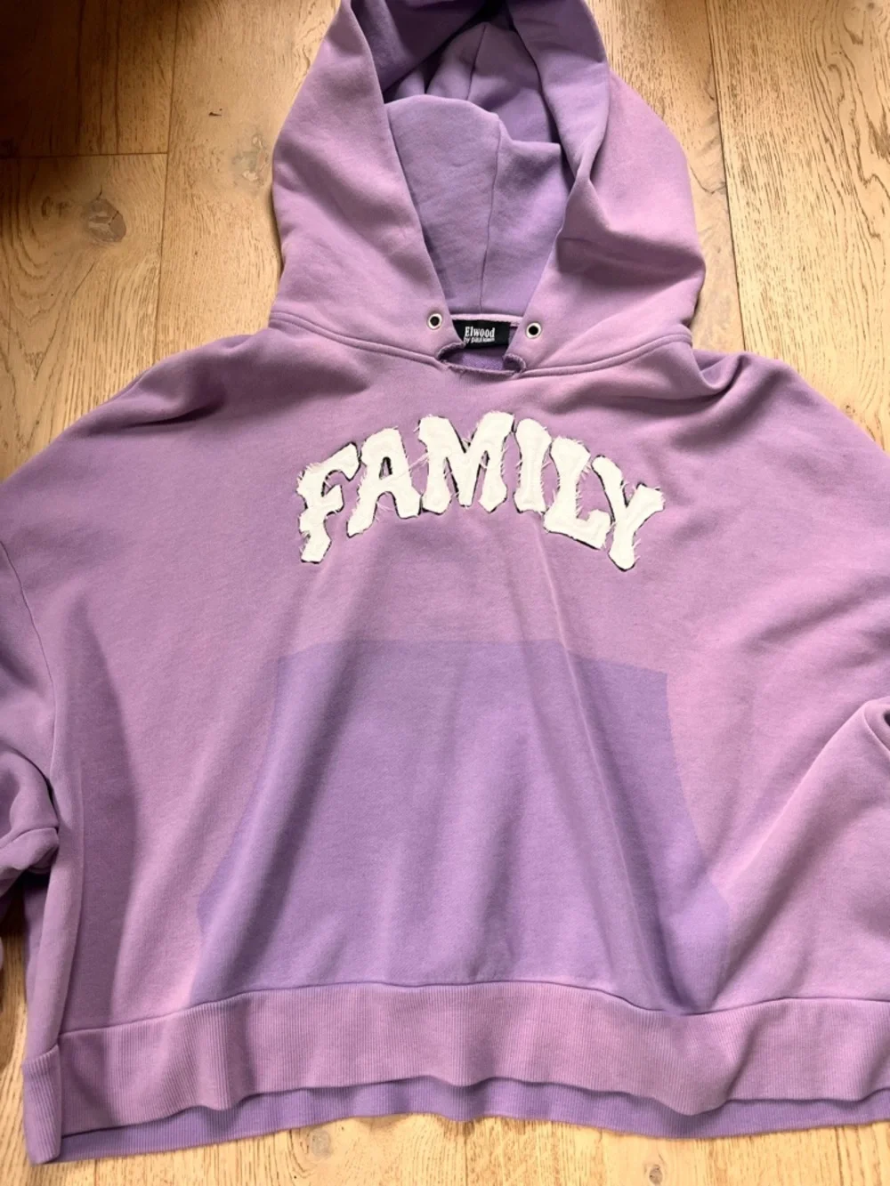 Elwood by Paul Klein Lavender Pullover Hoodie - Picture 2 of 6